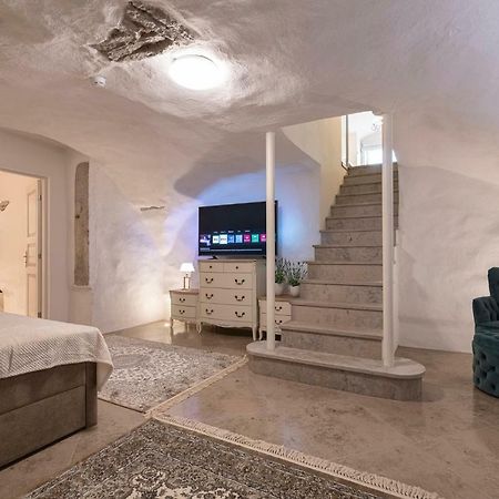 Tallinn Housing 2 Bdr 2 Bathroom With Sauna At Carl Engel Luxury House Extérieur photo
