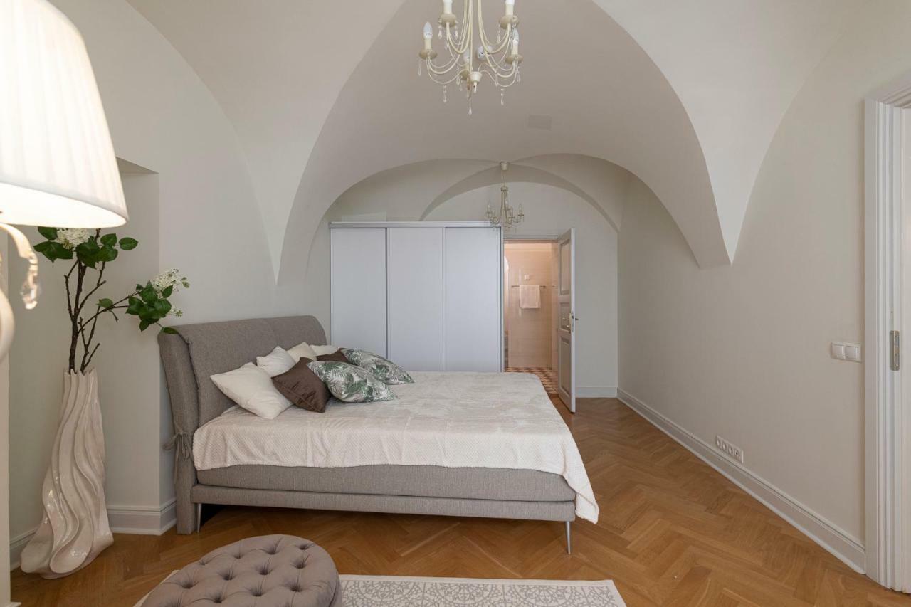 Tallinn Housing 2 Bdr 2 Bathroom With Sauna At Carl Engel Luxury House Extérieur photo